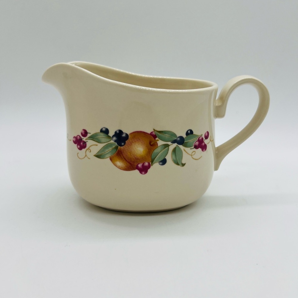 Vintage Corning Ware Cream Oval Abundance Gravy Boat